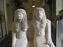 statuetta di coppia con parrucche molto elaborate (part)